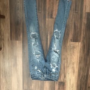 American eagle distressed skinny jeans